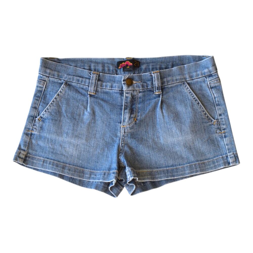 Vintage Forever 21 Y2K Low Rise Denim Shorts Light Wash Size 28